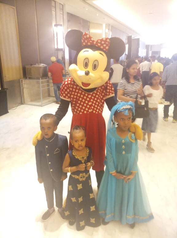 ahmedyacin1's tweet photo. #islwaves2019 Minnie Mouse &amp; the gang https://t.co/0tWRXN5Rco