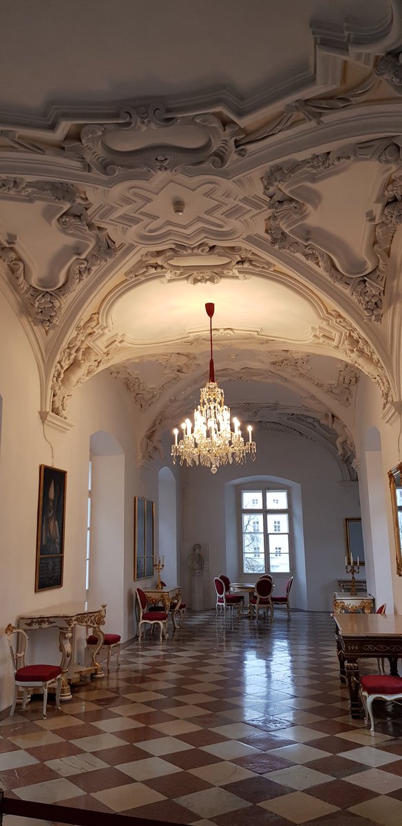 travelwith_joe's tweet image. The #Salzburg #domquartier holds a wealth of important royal and religious artefacts dating back centuries @salzburg_info @Salzburgerland #travel @MediaContacts_