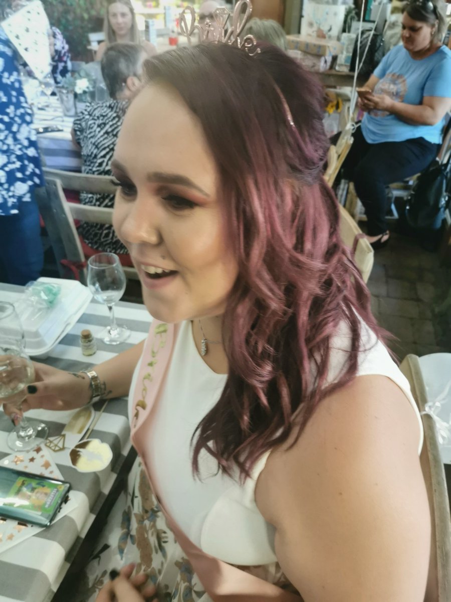KayCee tweet media
