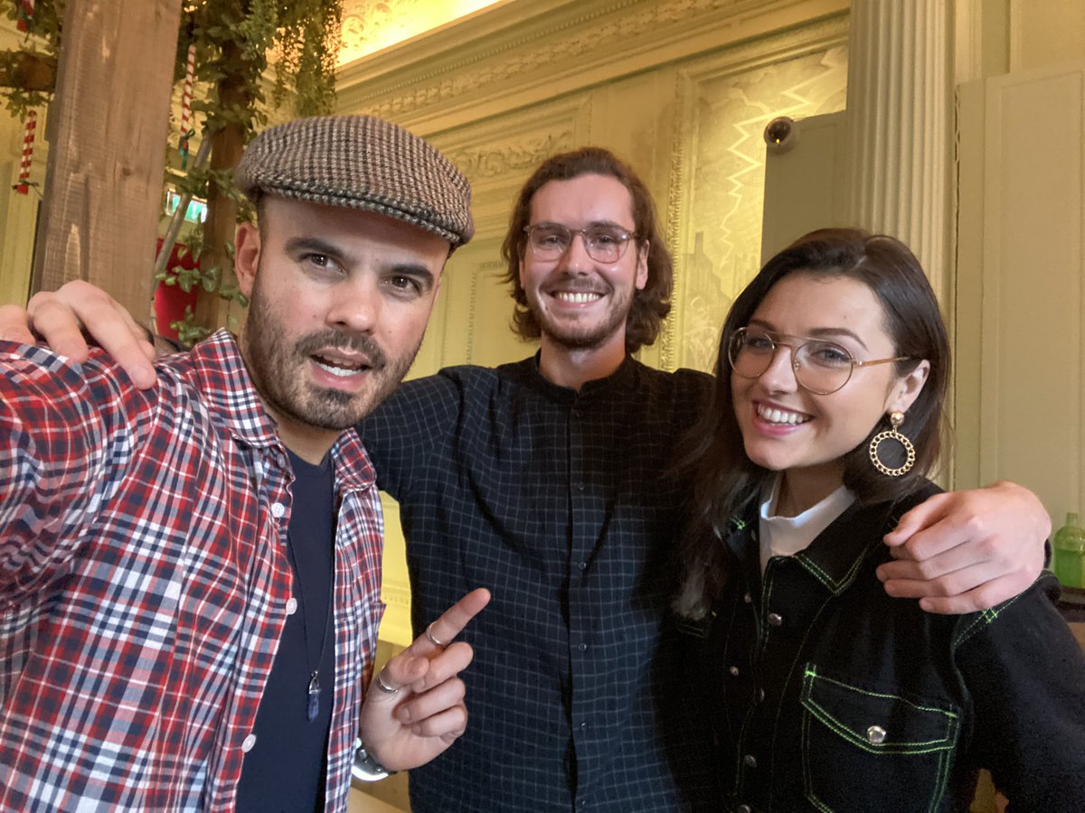 hoxtonradio's tweet photo. #DeadFull live @AndazLondon
ft Andy @macandwild
#smokybarrels #virtualhunting @rebel_recipes #BreakfastBombs on demand @mixcloud here: https://t.co/S7HMrg4gLS https://t.co/ypNIGDqldw