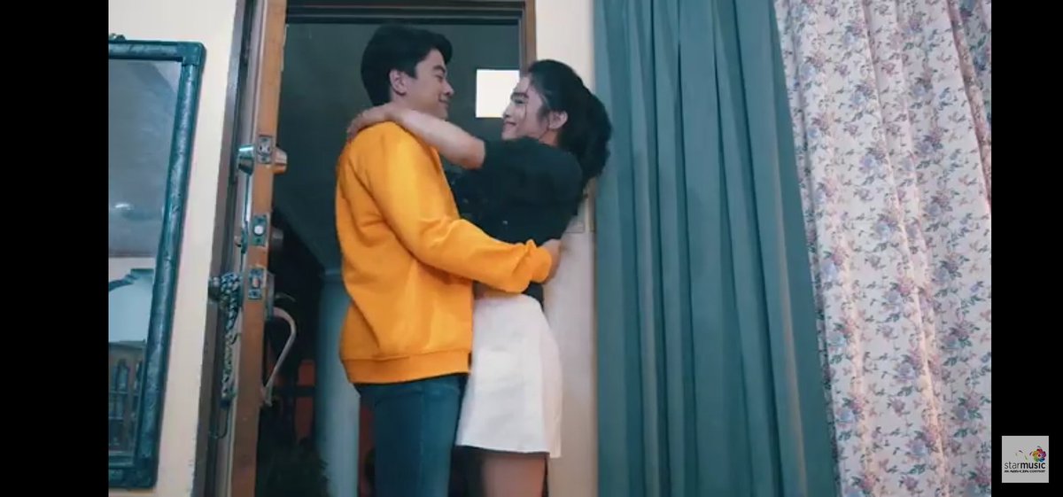 KierViOfficial's tweet photo. Number two!!!! Group hug!!!! @vivoree @hashtag_CK

#KierViLAROMVPremiere https://t.co/TsrYJvTO7J