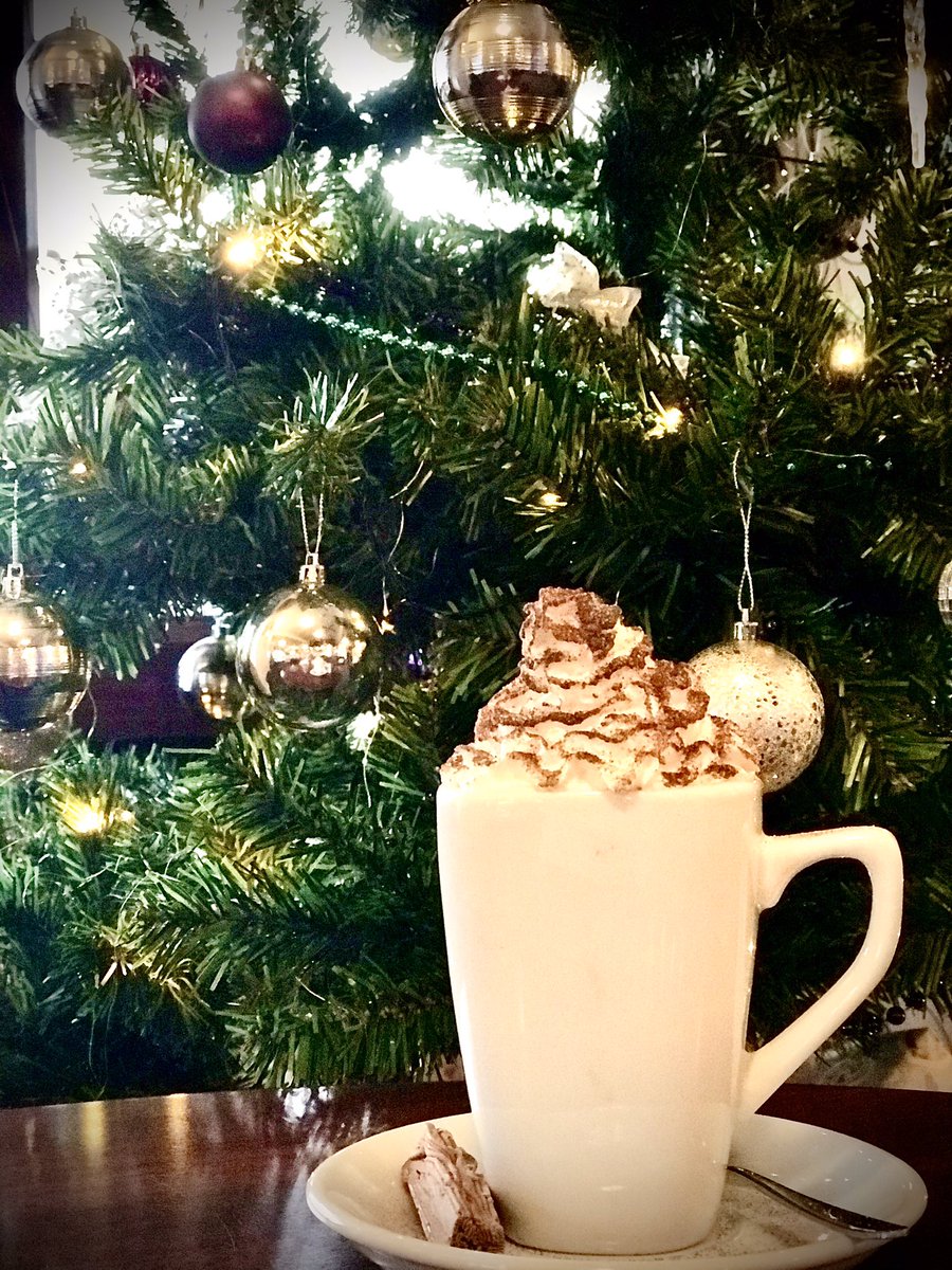 Stonelees's tweet image. How about a little reward after your round of golf? Don’t let the weather get in the way of your physical &amp;amp; mental health. We are on our Winter prices now too! #wintergolf #defytheweather #reward #hotchocolate #stoneleesgolf #golf #kentgolf 01843 823133
