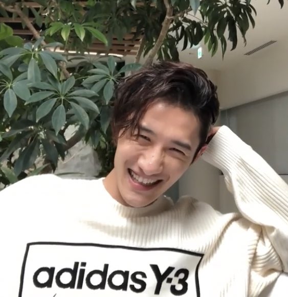 deepsnow09's tweet photo. かわいい💛しあわせ💛💛 https://t.co/8hpphh7lQc