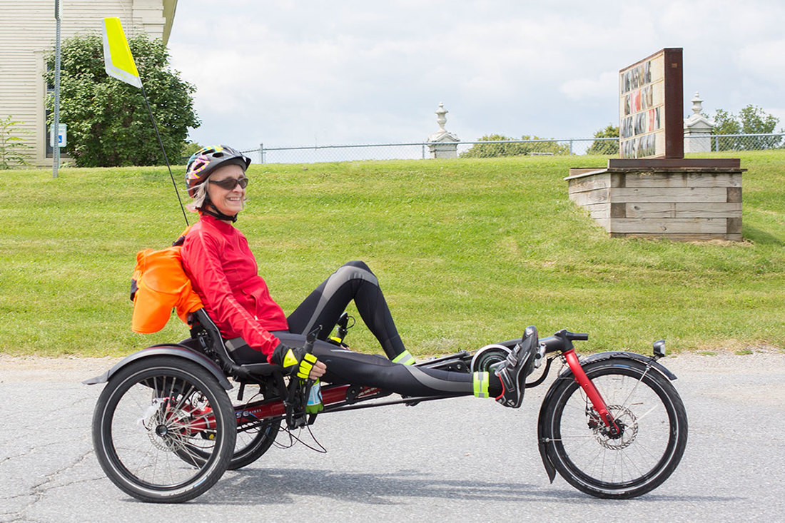 two wheel recumbent bike