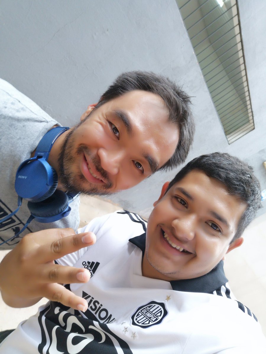 luis_saavedra7's tweet photo. @Danichung capo Chung.... Uno de los mejores comentaristas deportivos del país. https://t.co/5hb2MoZcv5