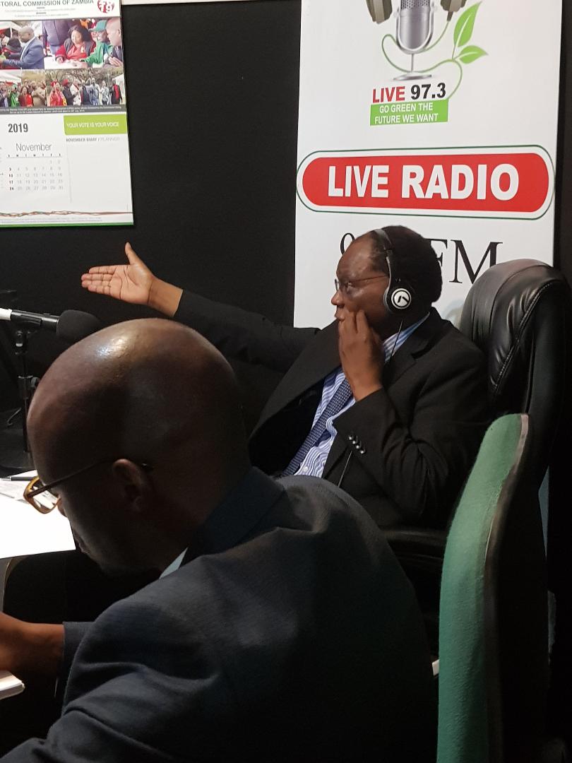 zamatom1's tweet photo. #ZAMATOM Director General Dr. Roland Msiska talking to Live FM on the #ZambiaNuclearEnergyprogramme which will see the construction of a #CentreforNuclearScienceandtechnology as well as a #NuclearPowerPlant, both for the benefit of the country.#STAKEHOLDERINVOLVEMENT! https://t.co/oTldncgWnd