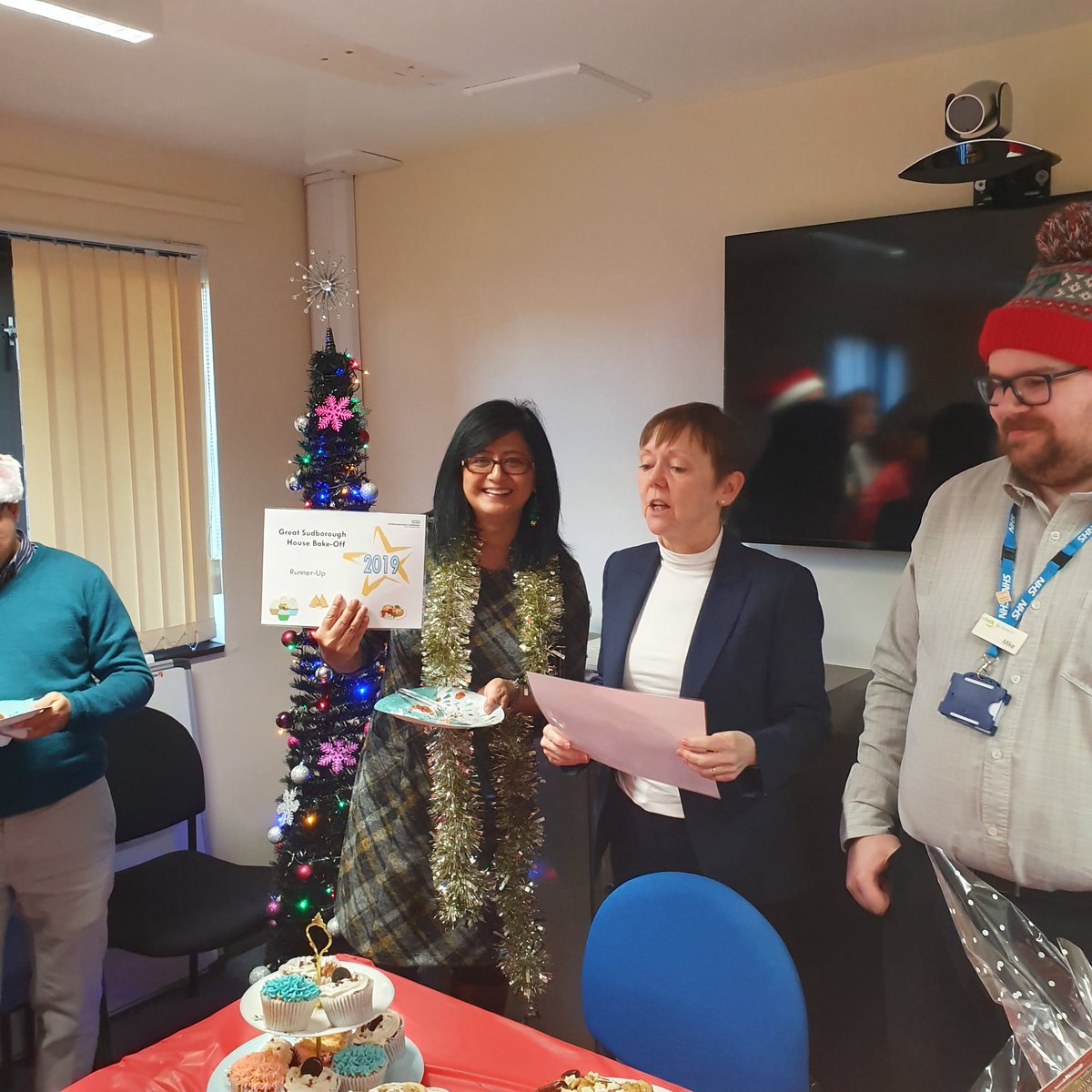 Rumblyvike's tweet photo. Dr Bandana -runner up 2 at the Sudborough Bake Off @NHFTNHS https://t.co/uj4cV33CQ7