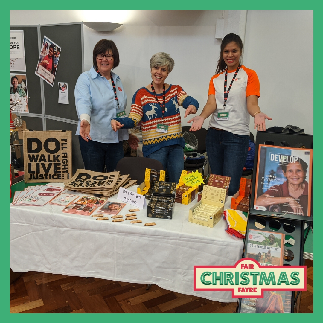 Thank you to all who came down to the Fayre on Saturday - our wonderful helpers, the fantastic businesses who had stalls selling lovely eco-friendly/handmade/charity products and to everyone else behind the scenes and those who are not photographed below. THANK YOU. 🥰