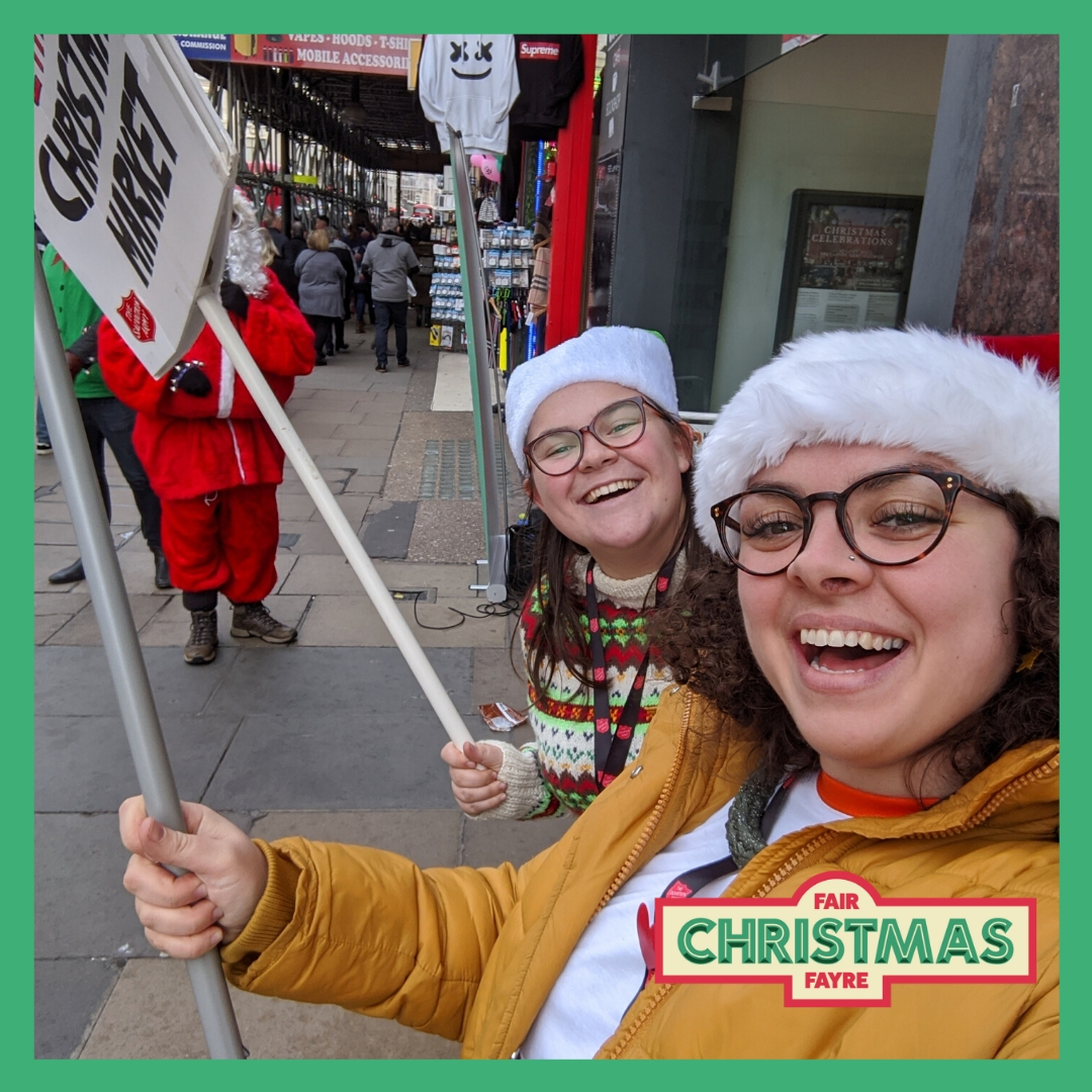 Fairchristmas's tweet photo. Thank you to all who came down to the Fayre on Saturday - our wonderful helpers, the fantastic businesses who had stalls selling lovely eco-friendly/handmade/charity products and to everyone else behind the scenes and those who are not photographed below. THANK YOU. 🥰 https://t.co/5LmpIZ9Dgq