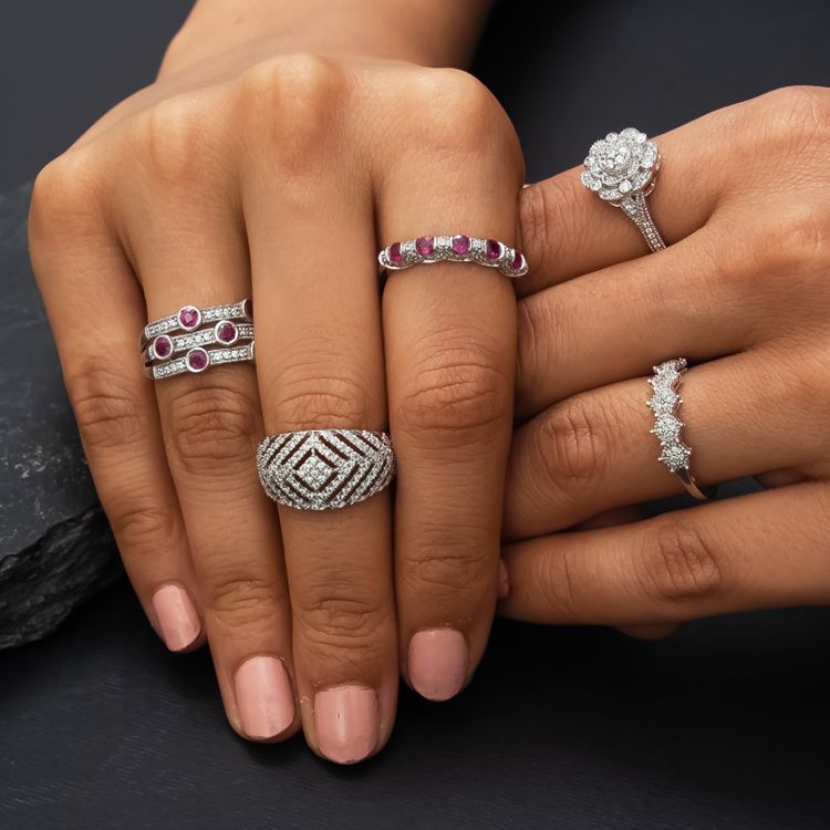 *NEW* Sterling Silver Rings are here! Say no more 🤩🤩
Shop Here: buff.ly/2s8TFdk

 #PipaBella #CocktailRings #StatementJewellery