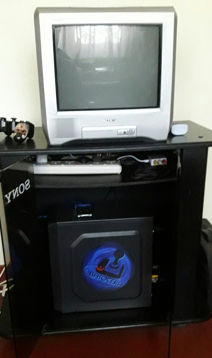 Went over to the local print shop and had a  @batocera_linux logo sticker printed for the emulation machine . Been thinking about doing the for quite a while. I used the older blue linux logo coz for me "batocera linux" had more weight than "All the cores that matter".