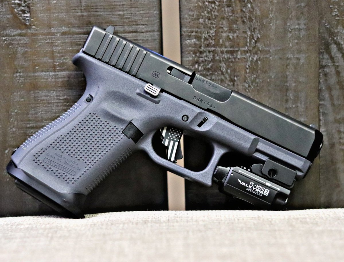 #tacticalconsiderations. #glock. #edc. #glock19. #brownellsinc. pic.twitter...