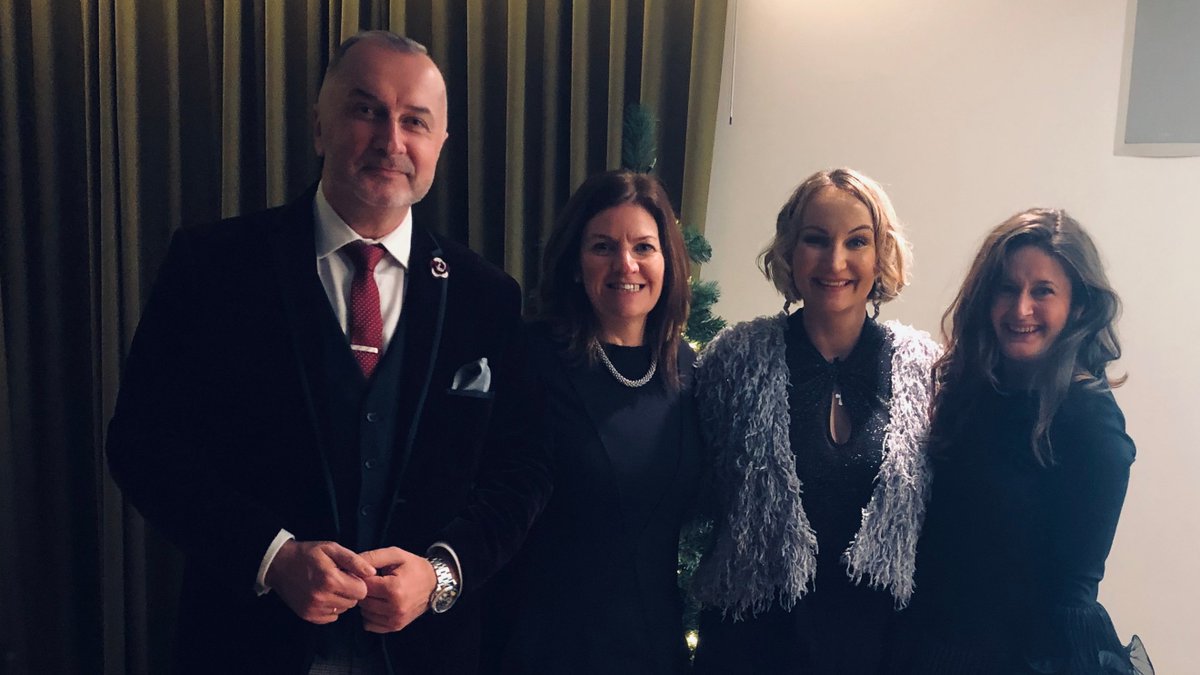 MapisCIC's tweet photo. We want to say massive thank you to Women's Altitude Network - Diverse and Inclusive Heathrow - for supporting Mapis through their fundraiser celebration event last Friday!

Thank you @HeathrowAirport for all your support!

#suit2go #socent #employability #sustainablefashion https://t.co/G2RLByuHrA