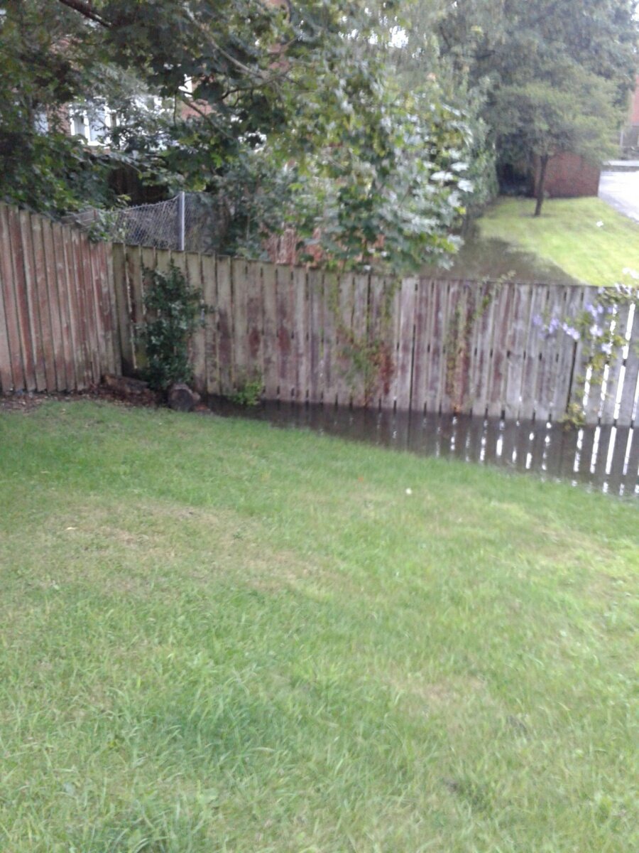 emmahughes2201's tweet photo. Great work by @muir_property helping to reduce flooding in this Northwich garden. As you can see it was a massive task! #plannedworks #improvingexternals #teamwork @WayneKennyMPS @AdammMps https://t.co/EIxw1MJT9n