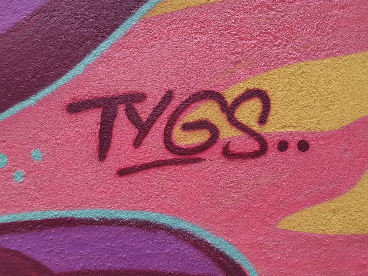 OfficialTygs's tweet photo. If you missed #lorongjam2019 last month you can peep the artwork that was created here https://t.co/ROFHdXZIl8

#tygsfame #urbanscapes2019 #reconnectkl #graffitiMalaysia #malaysianhiphop #malaysiaGraffiti https://t.co/4lLojIjFep