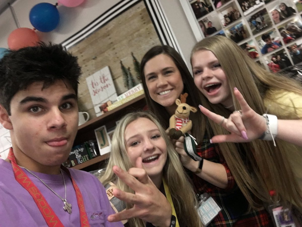 stacilbartley's tweet photo. Found a reindeer friend in my stocking this morning! @cdubstuco #cywoods212 https://t.co/kL7DdjSTFK