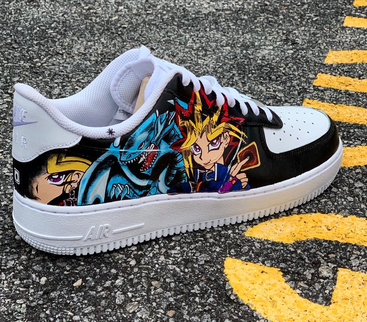 REEFWOOD_'s tweet photo. Custom #YuGiOh Ones , Follow @REEFWOOD_ on IG! https://t.co/m5EdQF7cEP