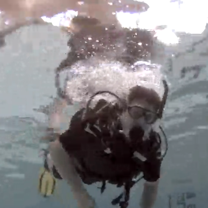 KESWitley's tweet photo. Many congratulations to the three @KESWitley, and one @BarrowHills, pupils who passed their PADI Open Water Referral @SMGSCUBA diving course yesterday. Well done to you all and thank you Mr Harrison for organising. #lovediving #scuba https://t.co/3J66mr7wnC