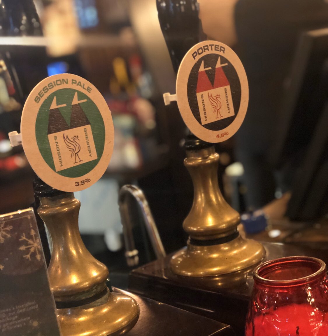 🍻We’re keeping it Real at Punch Tarmey’s this December!🍻

Our Craft Beer is back! Amy has chosen 2 fabulous Ales to kick us off from <a href="/HigsonsBeer/">Higson's Beer</a> including a Classic Porter with a smooth &amp; full mouth feel with flavours of chocolate, coffee &amp; toffee.

punchtarmeys.co.uk⠀