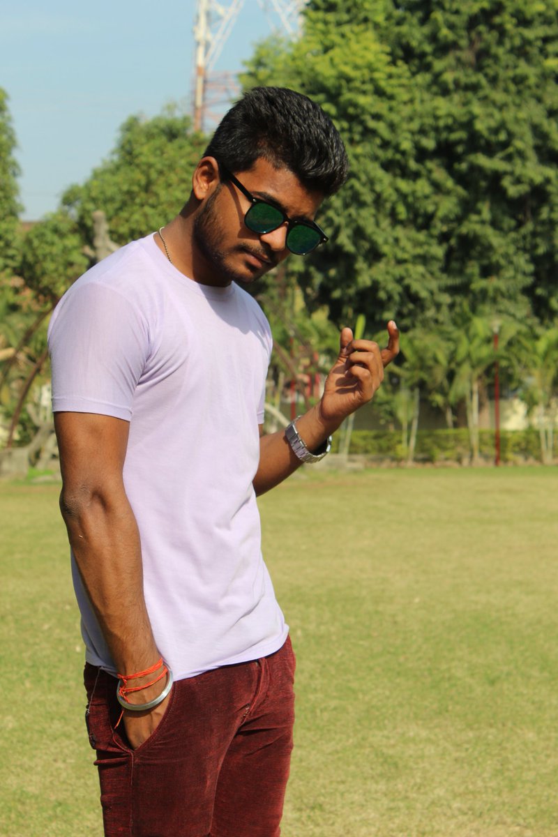 actsrivastavah's tweet photo. #actor #model #artist #directorofphotography #shreesaicreation #films #entertainment #MrDOP #actorinlakhimpur #modelinlakhimpurkheri #artisrinlakhimpurkheri #kheri #lakhimlpurkheri #fashion #modeling #fashionmodling #blogger #hype #product #adverstinment #dancer #photoshootlover https://t.co/H4FnJywGZM