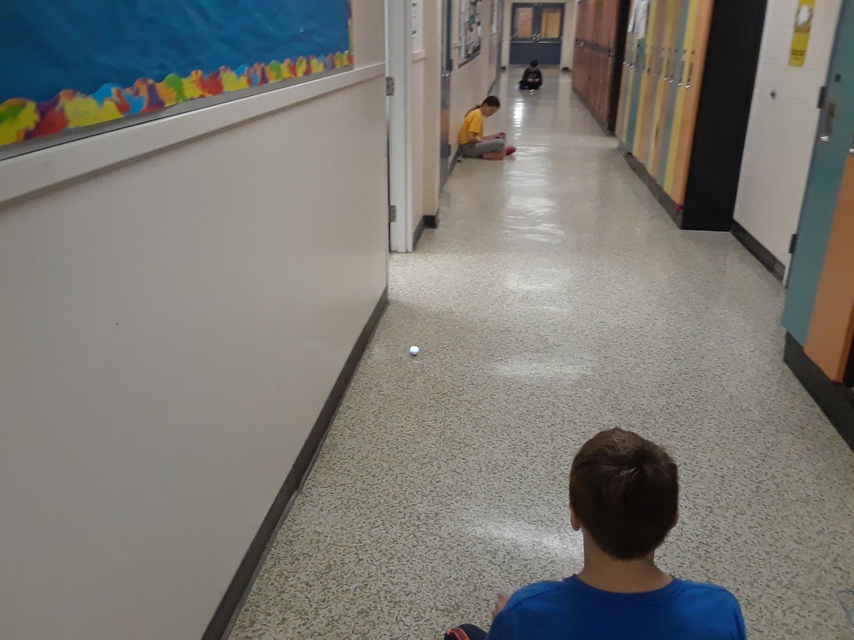 tvdsbteacher's tweet image. Block coding with sphero minis #weekofcode #westmount_ps @JeffBruce11