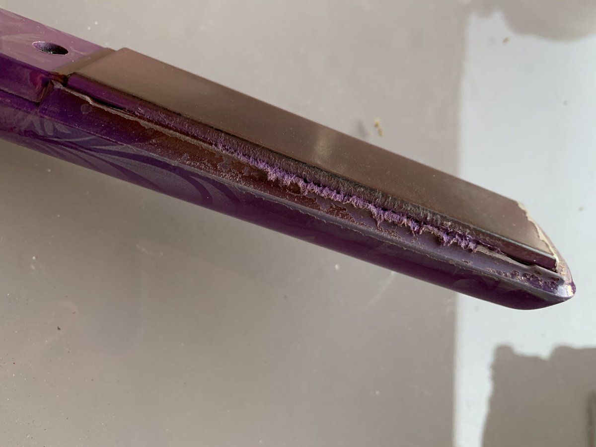 shan_slk's tweet photo. So @ghdsouthafrica, I know they don’t last forever, but overheating &amp; melting plastic into my hair is surely Not normal? https://t.co/bG99MR8VBG