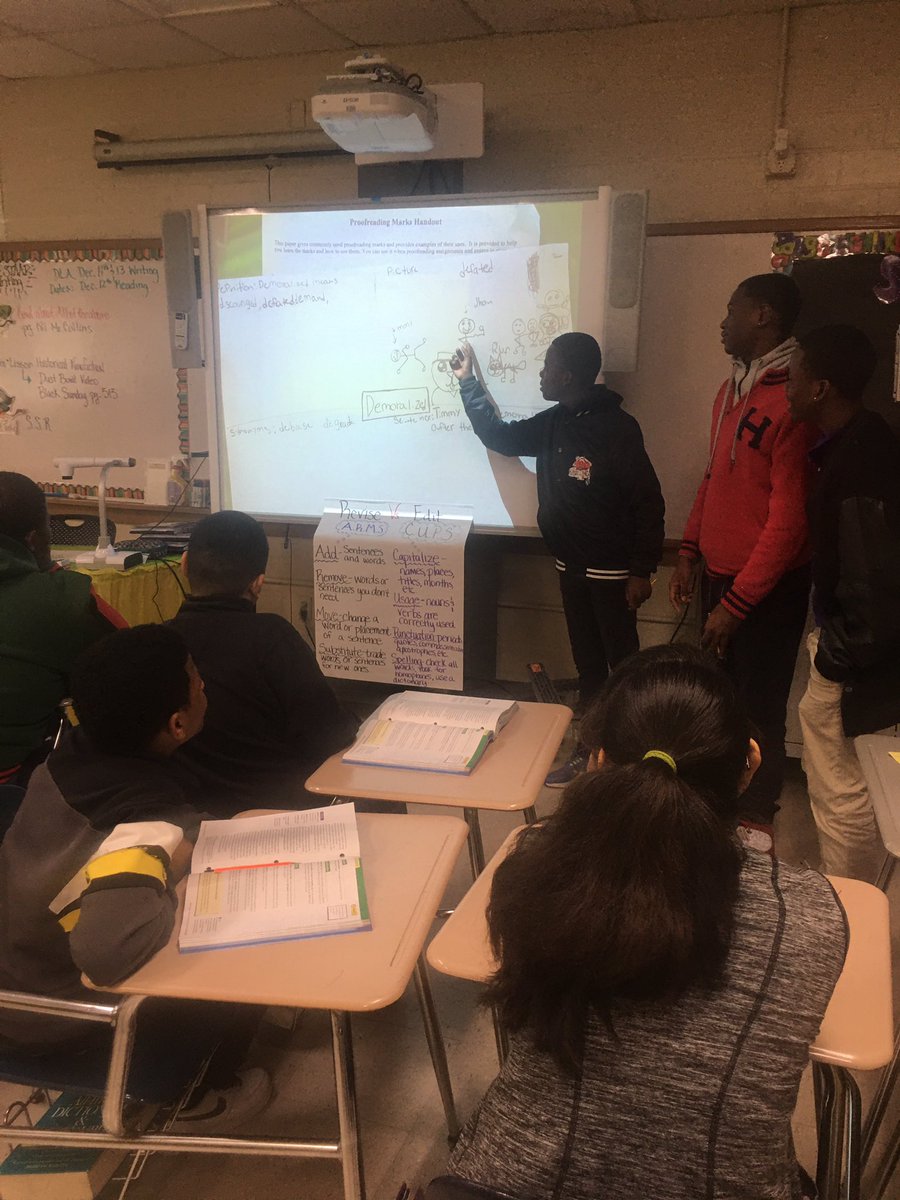 StellyMs's tweet photo. Friday, we pumped up the vocab using the Fryer Model. Students presented new vocabulary in clever ways to ensure the definition sticks. I was impressed with their creativity!!! #stillgottheKey @petecarter3 @KeyMS_Cougars https://t.co/JJu9YpbeLU