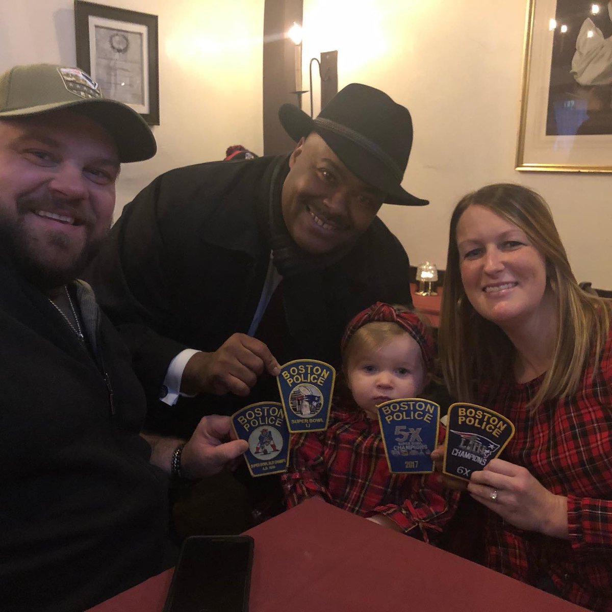 Warren Tavern tweet media