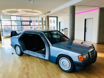 A 190E used as a meeting room.