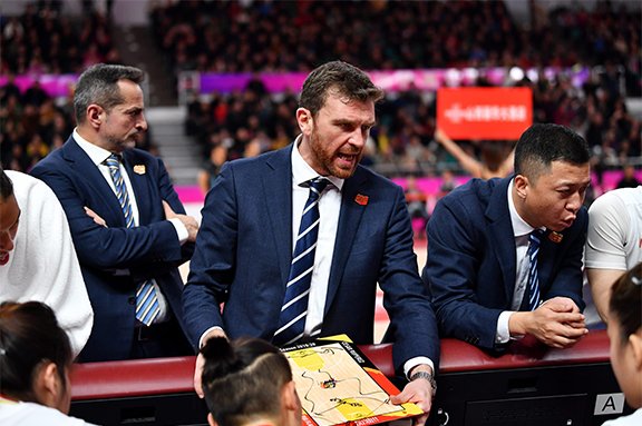 CÉSAR RUPÉREZ and MAIKEL LÓPEZ collected one more win with Shanxi, this time against Shanghai (96-55), to remain unbeaten in 🇨🇳 League after 8 games! 🔥