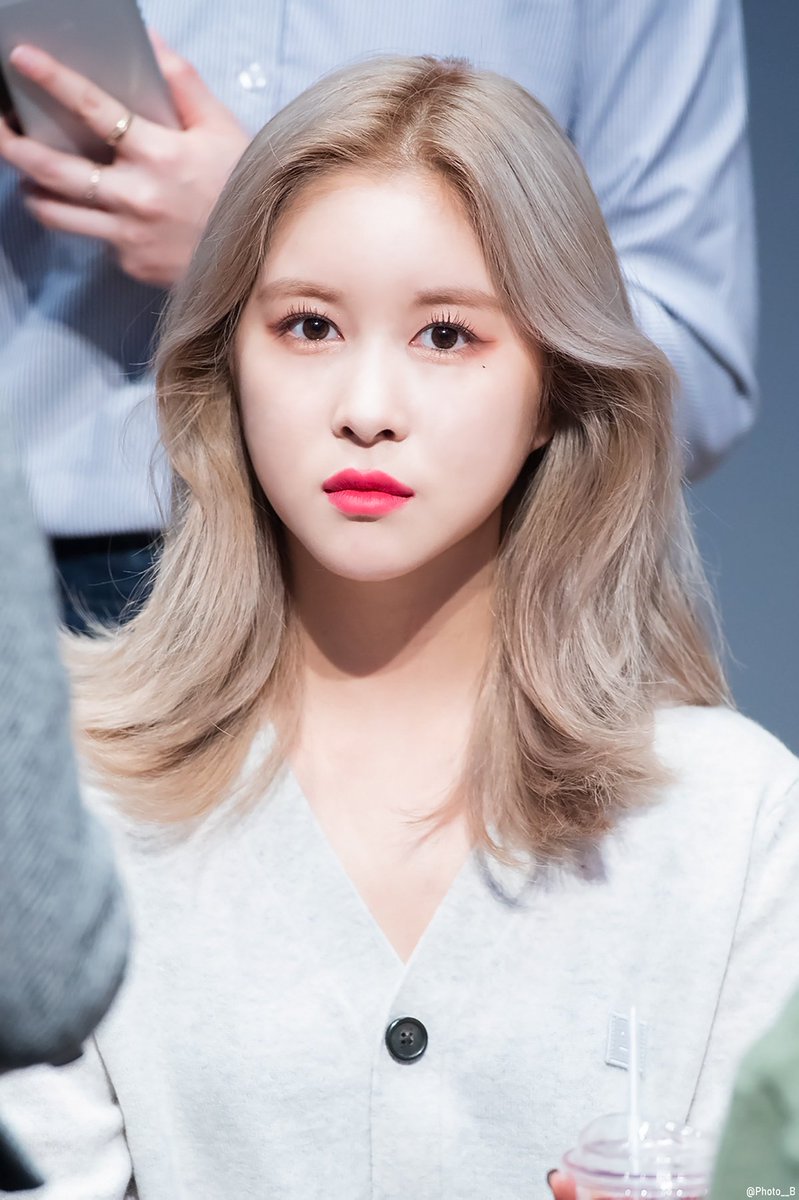Photo__B's tweet photo. 191208 #우주소녀 #다영 https://t.co/wiekOlQFNS