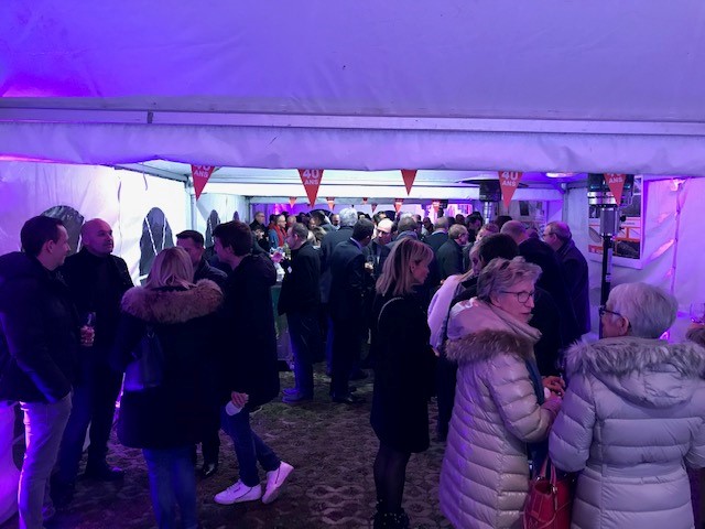 Jean Philippe HAUSS a fêté les 40 ans de sa société, spécialiste structure bois et métal; Ceci avec toute son équipe, ses clients et partenaires, dans une ambiance chaleureuse et conviviale. Merci à lui de son invitation.