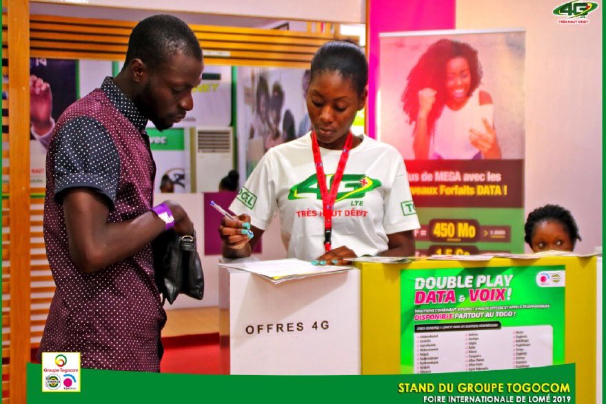 YasTogo's tweet photo. A l’occasion de sa journée à la 16 ème Foire Internationale de Lomé, le Groupe TOGOCOM a présenté au grand public ses perspectives pour le développement du E-Commerce au TOGO.
#Togocom #4GTogocel #LeLeader #FIL #16FIL #Togo #Ecommerce #MobileMoney #TMoney https://t.co/Err3xojqWY