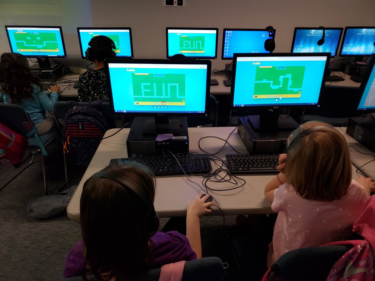 books74's tweet image. #csdhoc2019 #HourOfCode @codeorg #kinderscancode