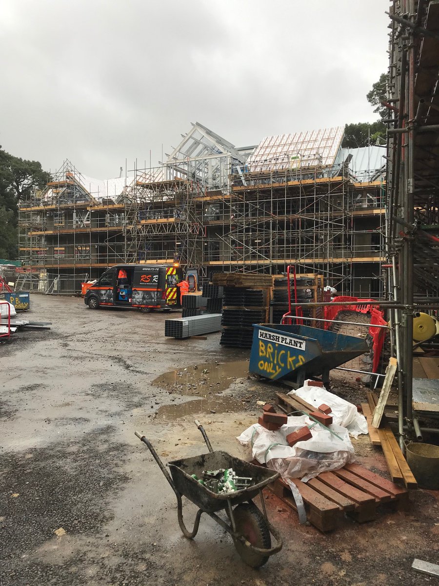 TPS acting as Client Development and Project Managers for Anchor 2020 Limited, are pleased to see construction works continue on the Bishopstoke Park  Retirement Village.

Read more: bit.ly/2YtsPJ8

#ProjectManagement #Construction #DevelopmentManagement #Development