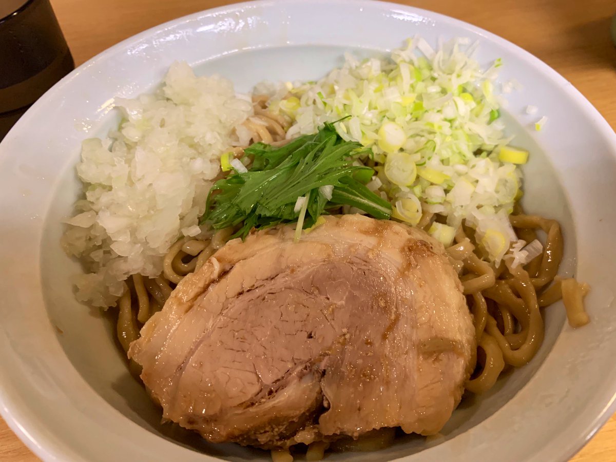 punikigohan's tweet photo. #きょうのぷにきごはん
筋トレ後のラーメンは最高だなぁ！ https://t.co/uLTtM4vxhz