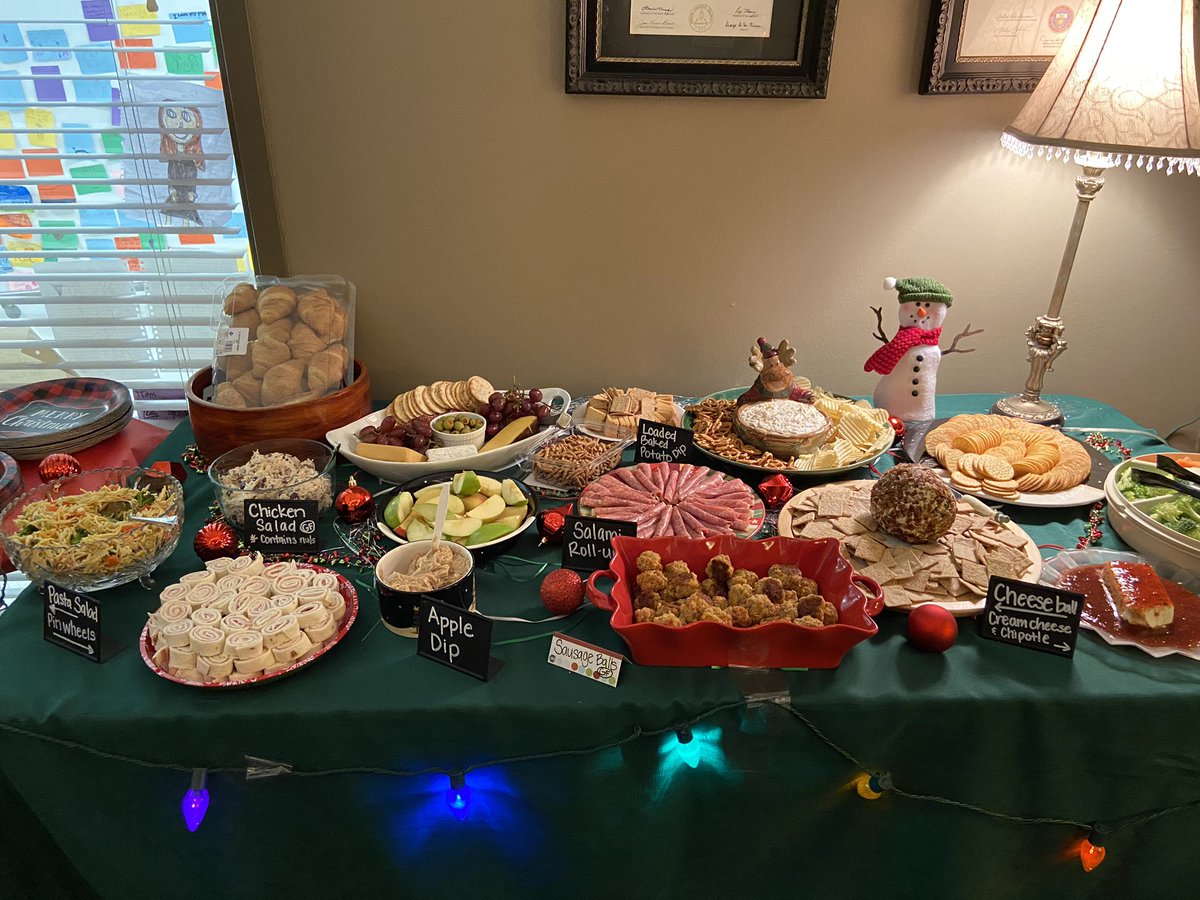 Celebrating our Dove Staff today!!  It’s Holly Jolly Treat Day in the office!!  🎄 #DESisBEST