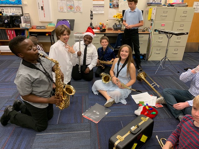 JDHullHeroes's tweet image. Amazing 5th and 6th grade Band Concert, under the direction of Mrs. Baldwin!  @ChandlerUnified @JanePto