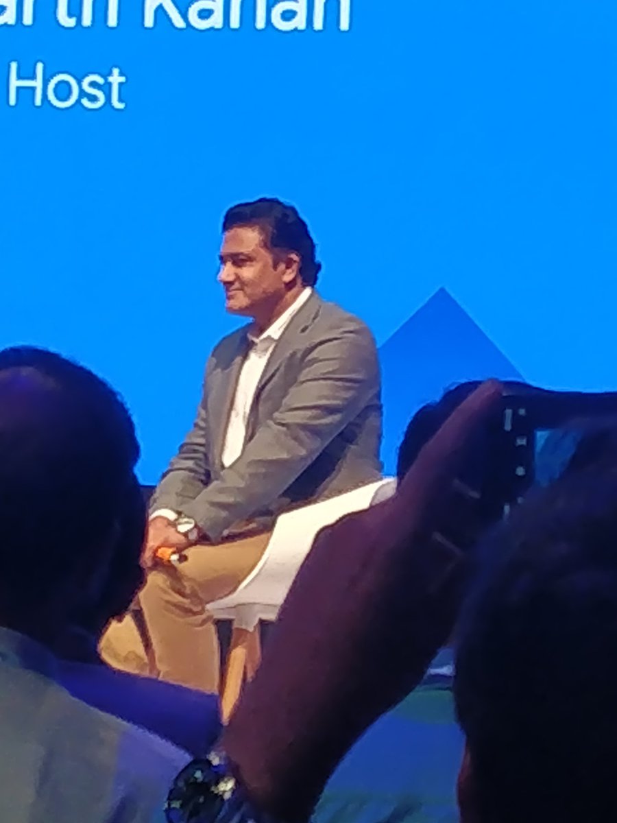 DJaynomics's tweet photo. Also met @anilkumble1074 at #GooglePartnersSummit. Arguably India's best match winner on home soil. #Blessed https://t.co/wYsloifEwB