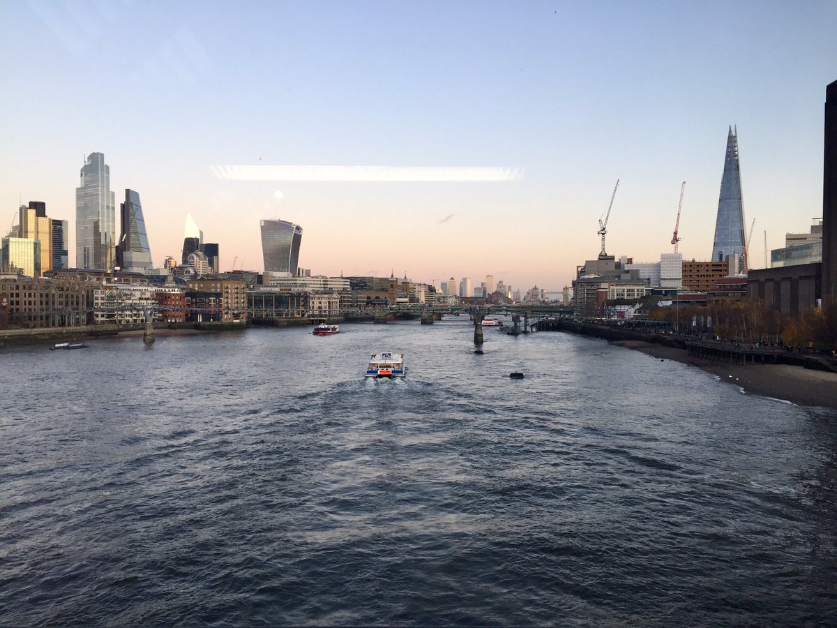 DocPannu's tweet image. Returning home LHCR catch up, great dialogue 🗣🗣#RoleBasedAccessControls and #standardisation clinically led working hand in hand with tech colleagues - PS view from London Blackfriars is always a treat 😀