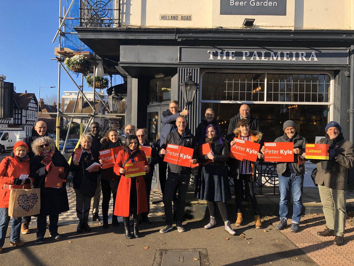 No Monday blues for #TeamHovePortslade 🏃‍♂️😅 🌹