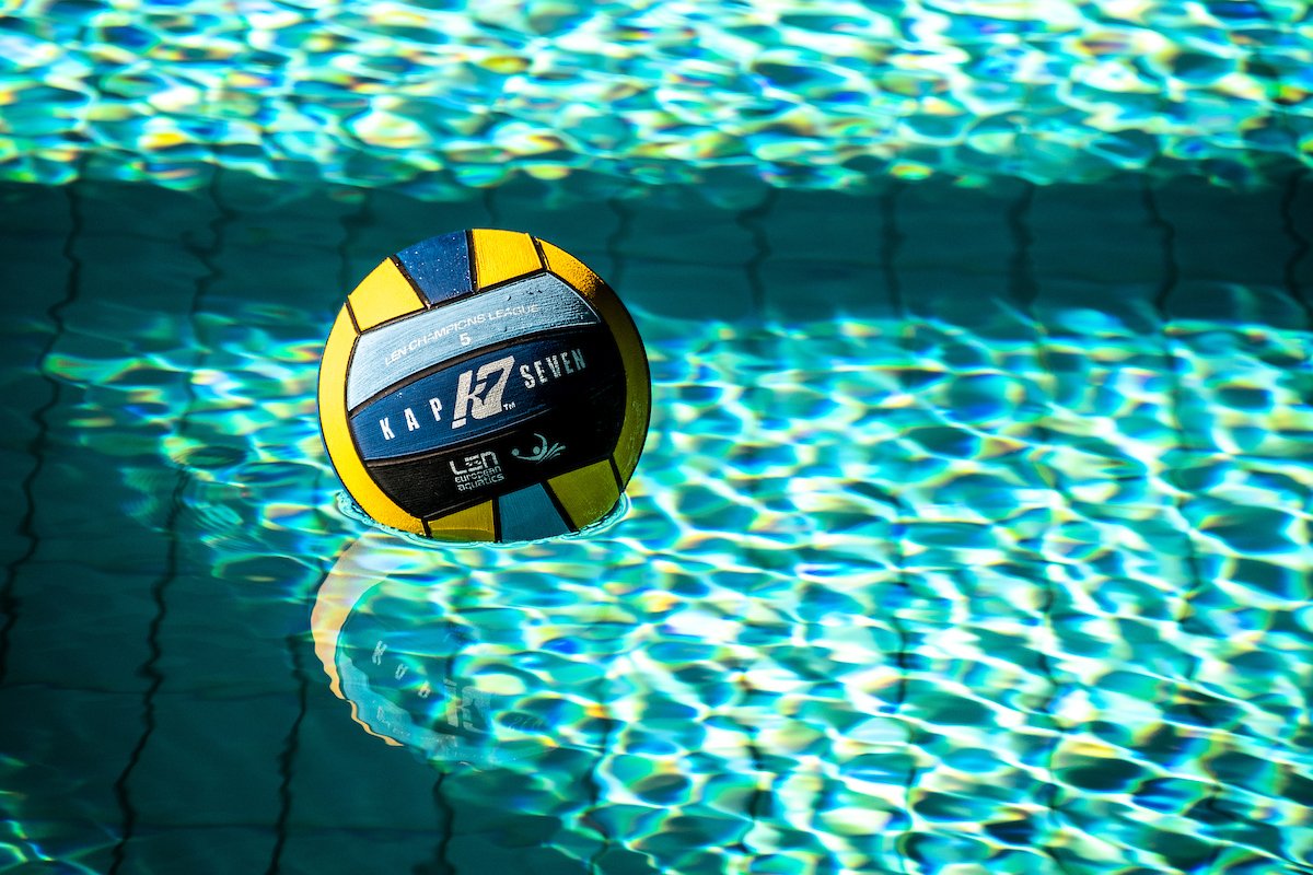 Final, Hannover🇩🇪, 8 -<a href="/wpterrassa/">CN Terrassa WP</a>, 9 (parciales 3-1,1-3,3-2,1-3) @LENchampions #waterpolo 7a jor. 3a victoria, 2a consecutiva de los egarenses. Grans nois <a href="/DidacCobacho/">Dídac Cobacho</a> <a href="/aguilar_01/">Iñaki Aguilar</a> <a href="/albertobarroso7/">Alberto Barroso Macarro</a> <a href="/morasergi3/">SERGI MORA</a> <a href="/RicardAlarcon/">Ricard AT</a> <a href="/Jordiwp12/">Jordi Chico Aunós</a>!!! @RadiogacetaRNE