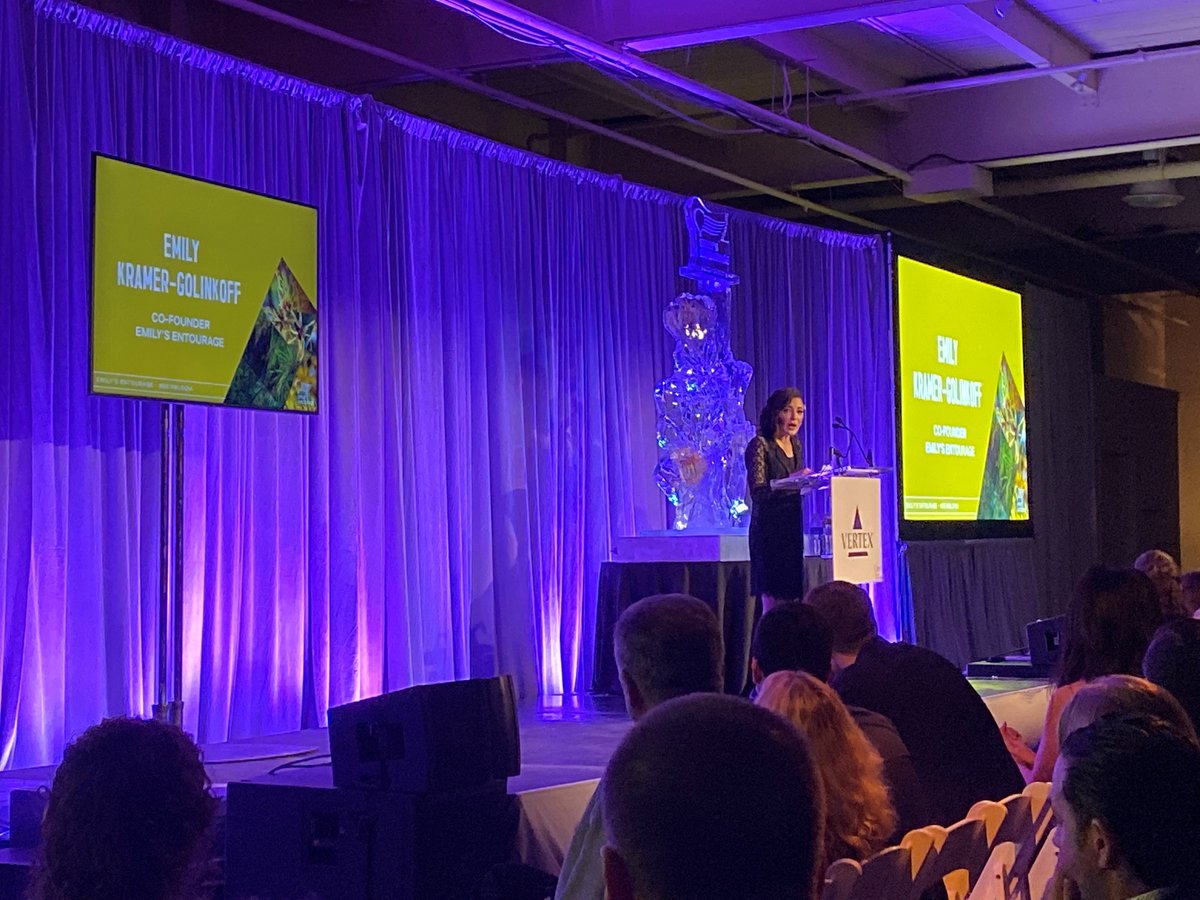 CorbusPharma's tweet photo. We had a wonderful time raising awareness and funds for #cysticfibrosis this weekend at @EmilysEntourage's event. We share a commitment to accelerating research for every person with #CF. #EEinBloom #NotYourAverageGala #BeatCF #CureCF #HopeLiesAhead https://t.co/6Y2o7qq5S2