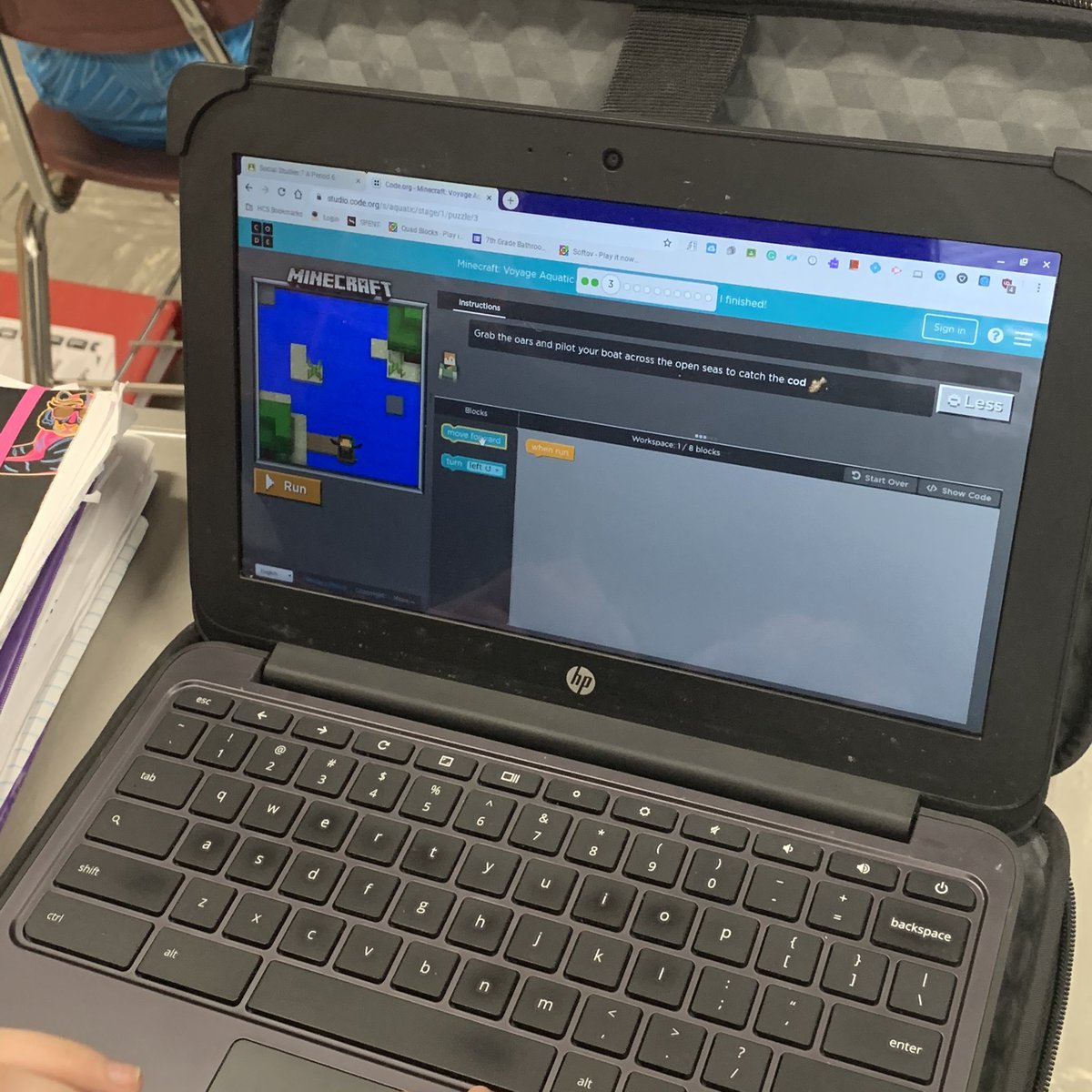 Mrs_Stone07's tweet photo. #HourOfCode #Wolverinesfor13 #ExpectExceptionalHCS @ugm_hcs #CelebrateLearningHCS https://t.co/nlIHiRfEI9
