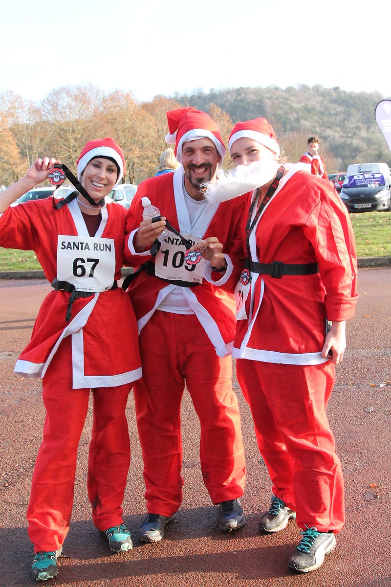It was time for some festive running at the Denbies Wine Estate Santa Run on Sunday. All the photos are now free to download at 21cphotos.com/m_gallery.php?… <a href="/209_events/">209 Events</a> <a href="/denbiesvineyard/">Denbies Wine Estate</a>