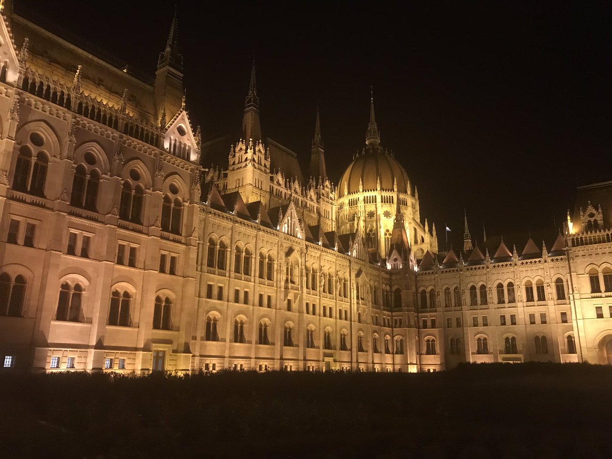 scope309's tweet image. Rome and Florence, Italy then Budapest, Hungary.  What an awesome trip!!! It was great to see @hardcore__abs after 4 months along with @al_pal77