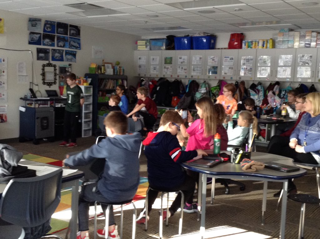 MrsThierysClass's tweet photo. We are good listeners this presentation Kyler and Talan made they did an amazing job! -Mikayla R. Mrs. Thiery's classroom https://t.co/ygfc8RgqmO
