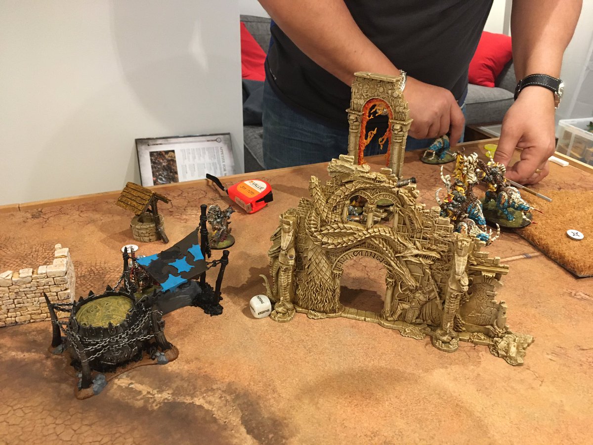 jimbo9jimbo's tweet photo. #EATBATS champions league group stage game vs the legend that is @EATBATSmitzy and his Mawtribes. I’m using my temple nest for the first time (yeah I know, only basecoated).
Champ league inspired by the Dorset Doggers @WarhammerGC https://t.co/perNGLYKYU