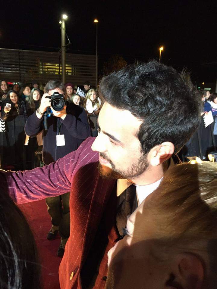 soniarubi's tweet photo. Un día como hoy hace 4 años... Selfie @mario_casas_ y yo.. Premiere #PELN #PalmerasEnLaNieve https://t.co/GDCKmoJ4df