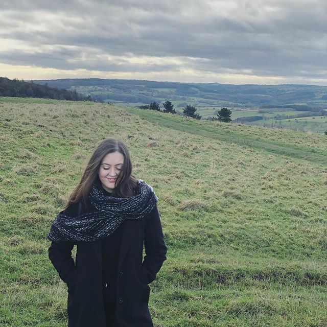Kendall_Slade96's tweet photo. Getting that country air up a hill somewhere. https://t.co/1JmgyLaBxU https://t.co/msCxanCJUP